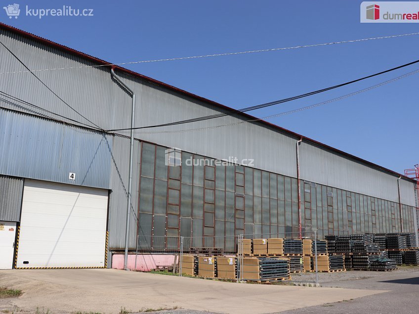 Pronájem  kanceláře 3276 m^2 Libušina, Olomouc 