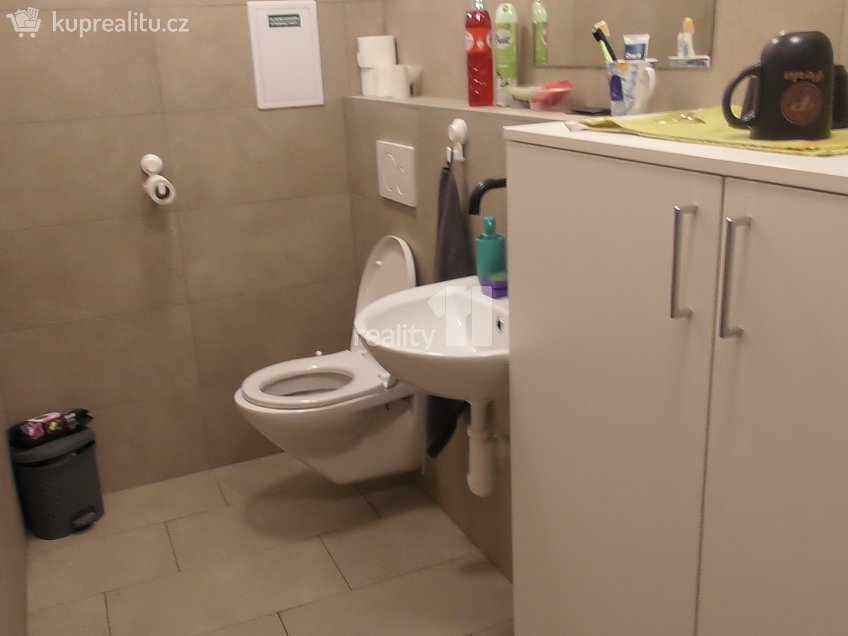 Pronájem  obchodních prostor 112 m^2 Sokolovská, Ostrava 