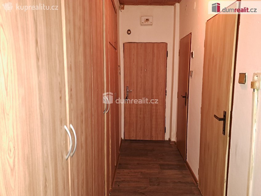 Prodej bytu 2+1 53 m^2 Bukovany, Bukovany 