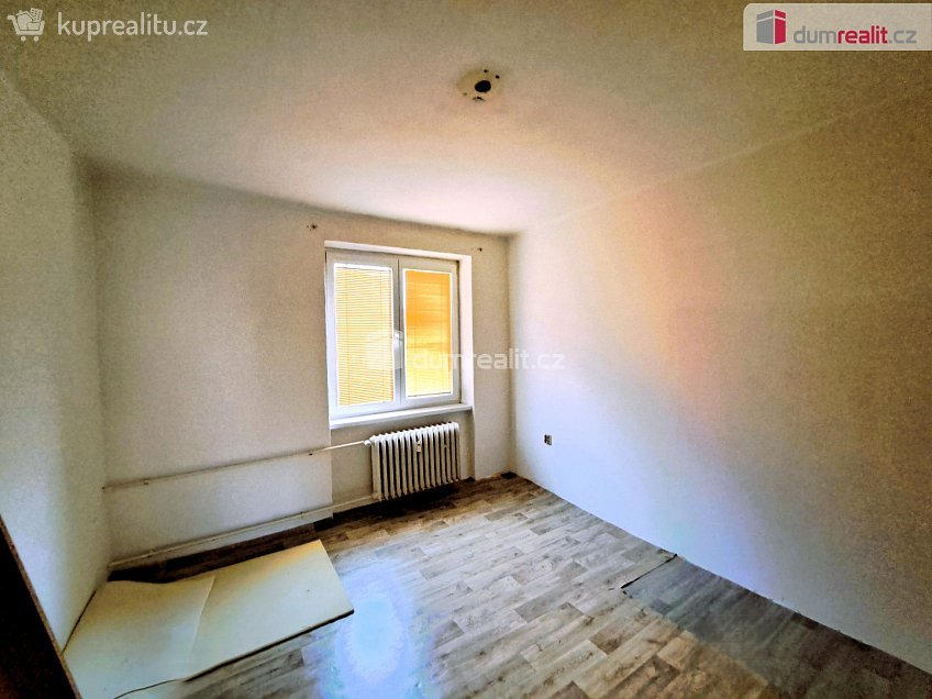 Prodej bytu 2+1 53 m^2 Bukovany, Bukovany 