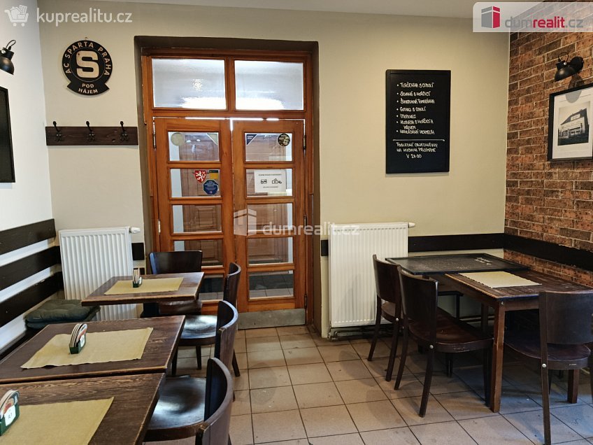 Pronájem  obchodních prostor 92 m^2 Davídkova, Praha 8 