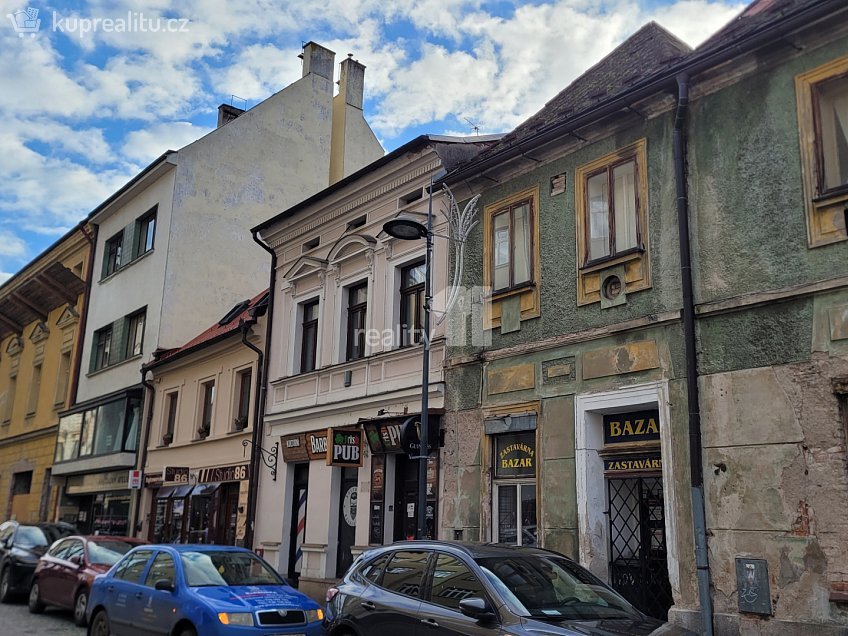 Pronájem bytu 1+kk 43 m^2 Zámecká, Kolín 