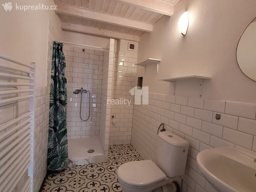 Pronájem bytu 1+kk 43 m^2 Zámecká, Kolín 