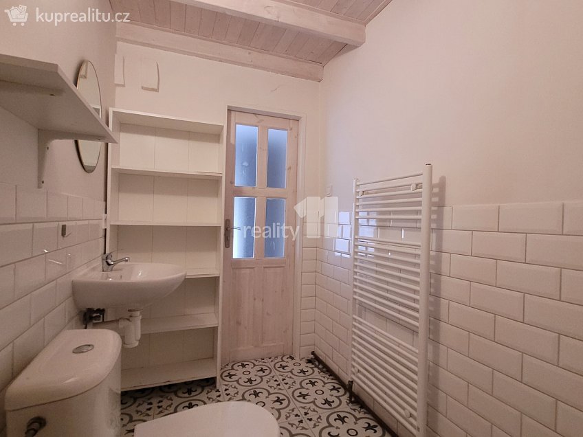 Pronájem bytu 1+kk 43 m^2 Zámecká, Kolín 