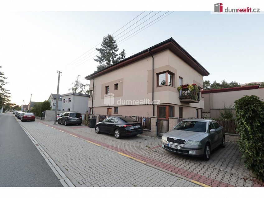 Pronájem bytu 3+kk 67 m^2 P. Bezruče, Neratovice 