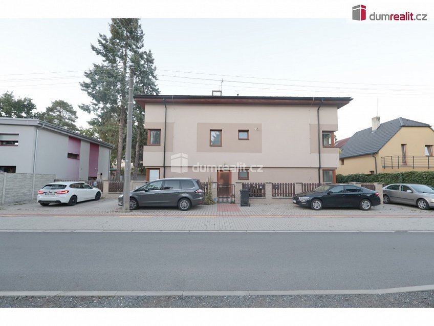 Pronájem bytu 3+kk 67 m^2 P. Bezruče, Neratovice 