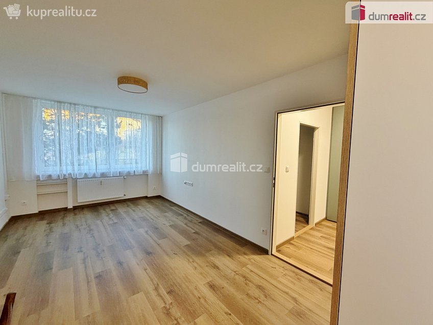 Prodej bytu 2+kk 45 m^2 Kostřínská, Praha 8 