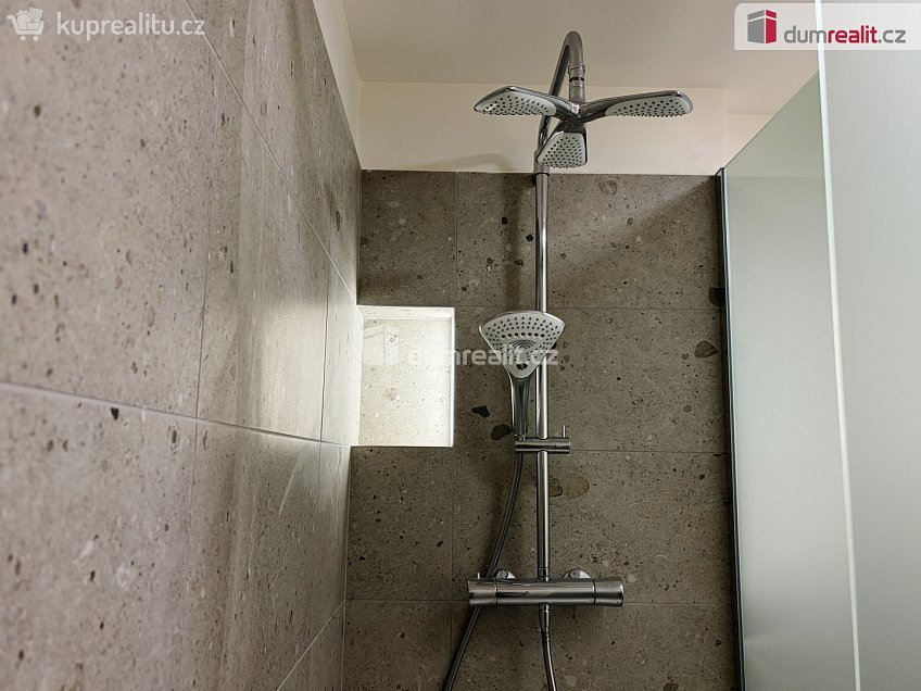 Prodej bytu 2+kk 45 m^2 Kostřínská, Praha 8 