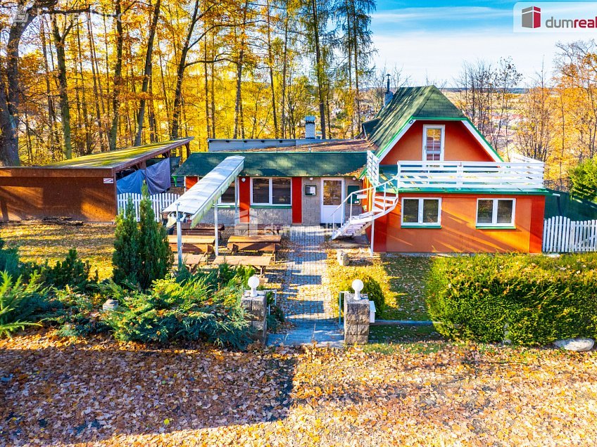 Prodej  restauračního zařízení 297 m^2 Na Výši, Boršov nad Vltavou 