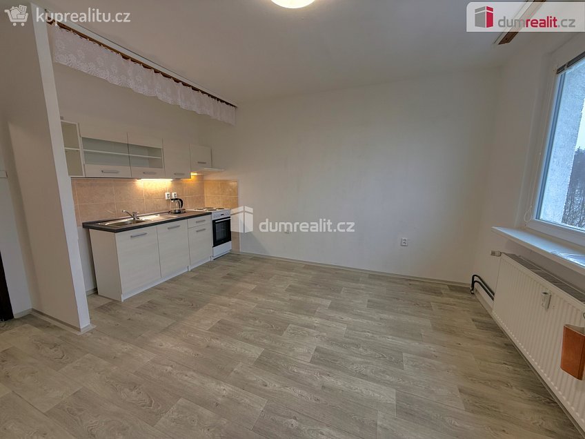 Pronájem bytu 2+kk 43 m^2 Pasecká, Jablonec nad Nisou 