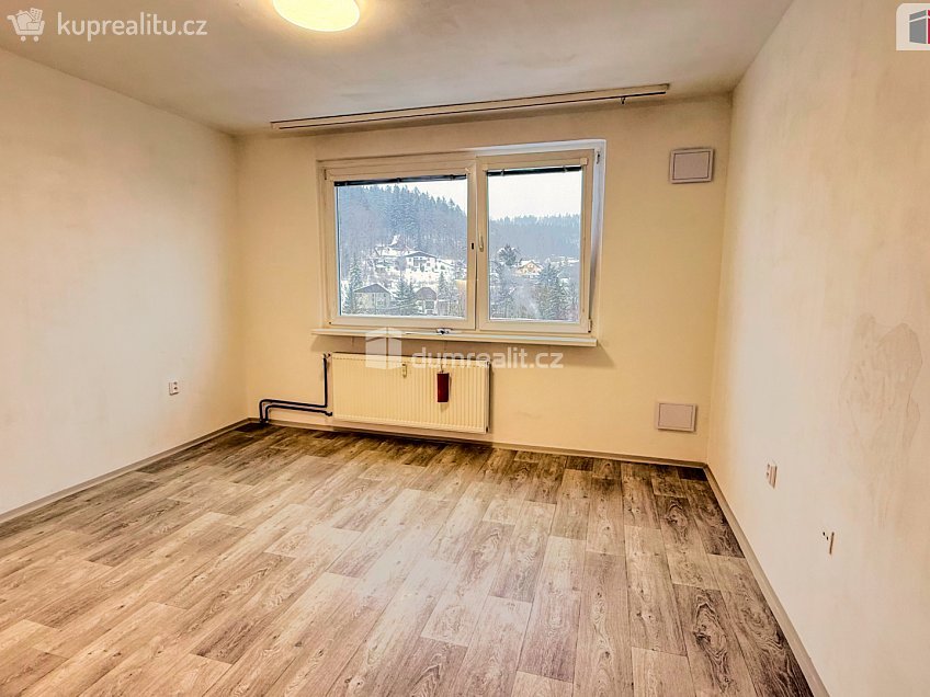 Pronájem bytu 2+kk 43 m^2 Pasecká, Jablonec nad Nisou 