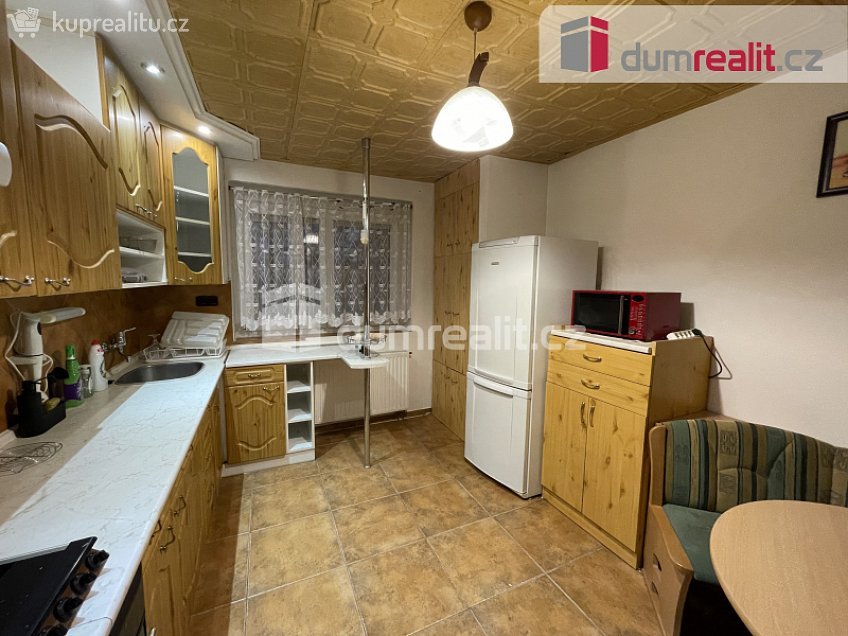 Pronájem bytu 2+1 60 m^2 Žižkova, Příbram 