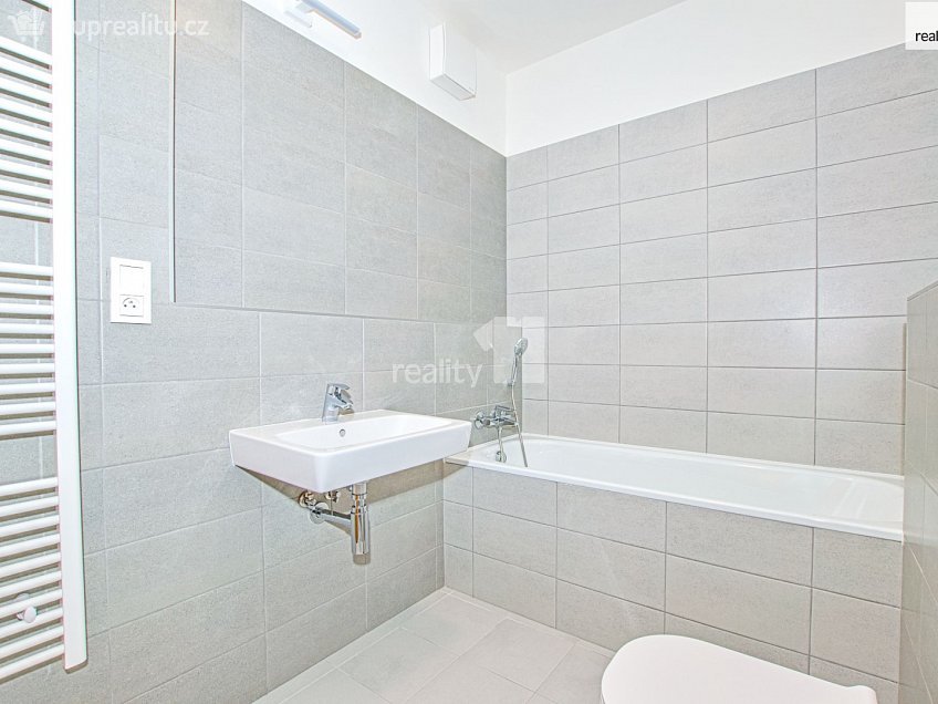 Prodej bytu 1+kk 40 m^2 Tovární, Liberec 