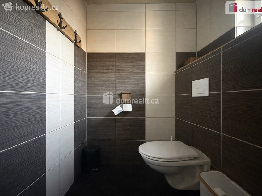 Prodej  rodinného domu 380 m^2 Chabařovice, Chabařovice 