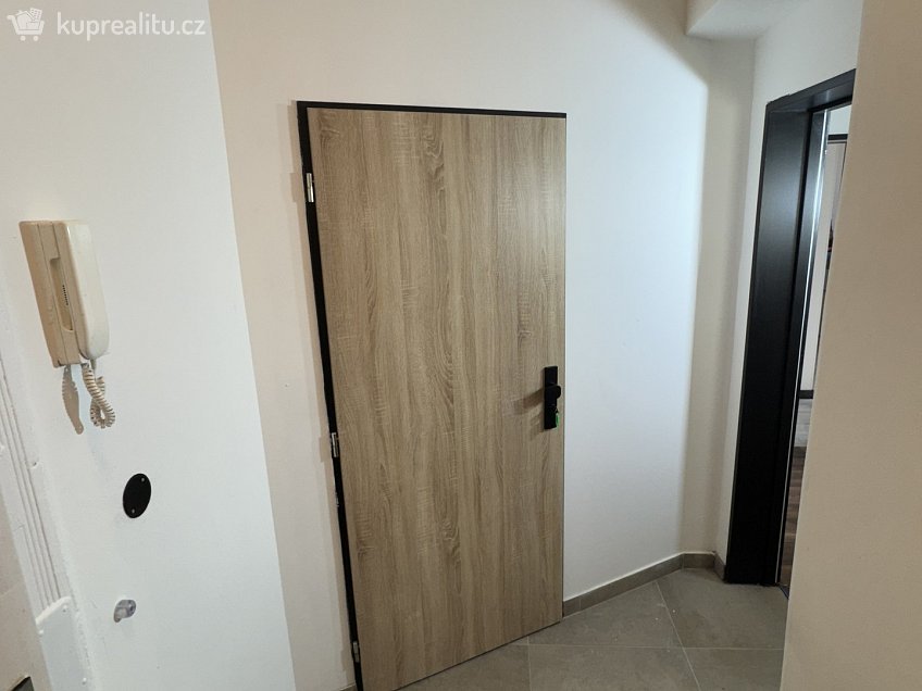 Pronájem bytu 2+kk 38 m^2 Husova 156, Mariánské Lázně 