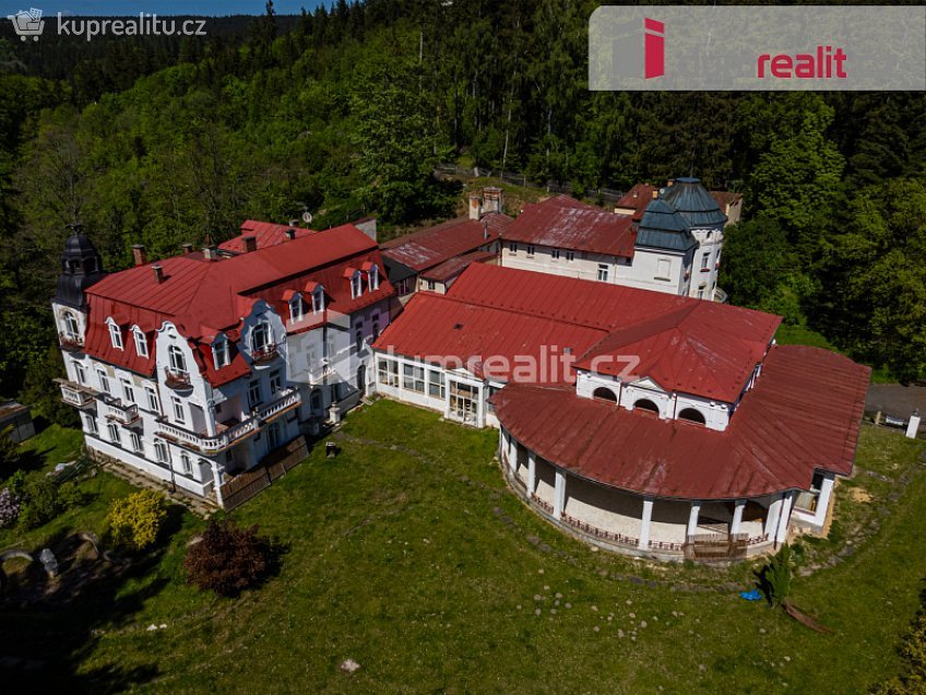 Pronájem bytu 4+kk 120 m^2 Pod Panoramou, Mariánské Lázně 