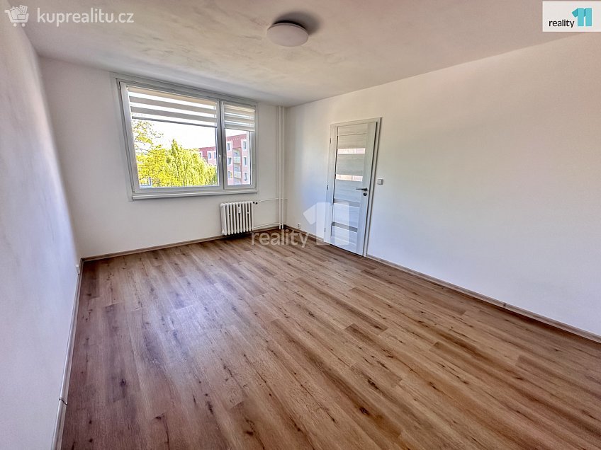 Pronájem bytu 1+1 34 m^2 Tř. T. G. Masaryka, Nový Bor 