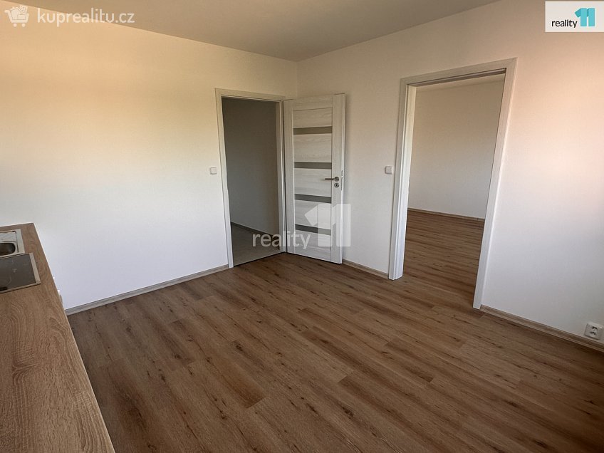 Pronájem bytu 1+1 34 m^2 Tř. T. G. Masaryka, Nový Bor 
