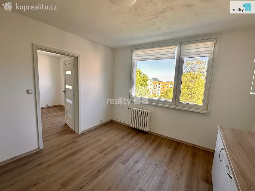 Pronájem bytu 1+1 34 m^2 Tř. T. G. Masaryka, Nový Bor 