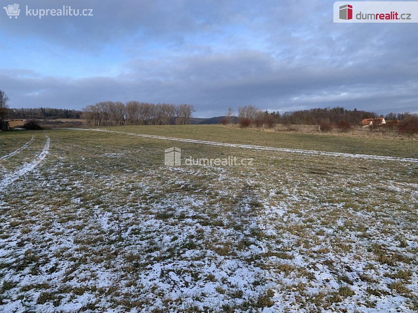 Prodej  stavebního pozemku 1126 m^2 Všeradice, Všeradice 
