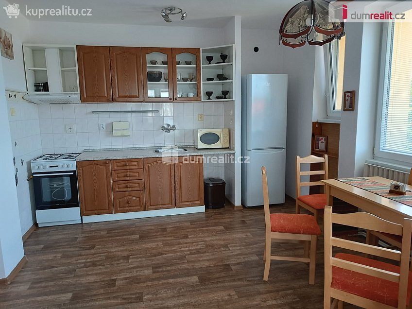 Pronájem bytu 1+kk 35 m^2 Boženy Němcové, Nymburk 