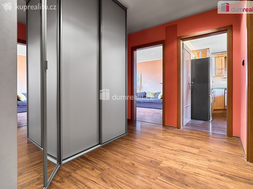 Prodej bytu 3+kk 67 m^2 Pod Nádražím, Nová Role 