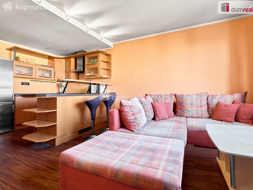 Prodej bytu 3+kk 67 m^2 Pod Nádražím, Nová Role 