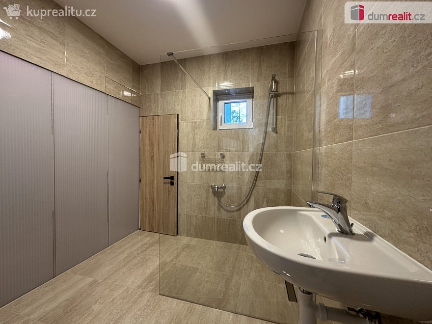 Pronájem  rodinného domu 52 m^2 Žarošice, Žarošice 