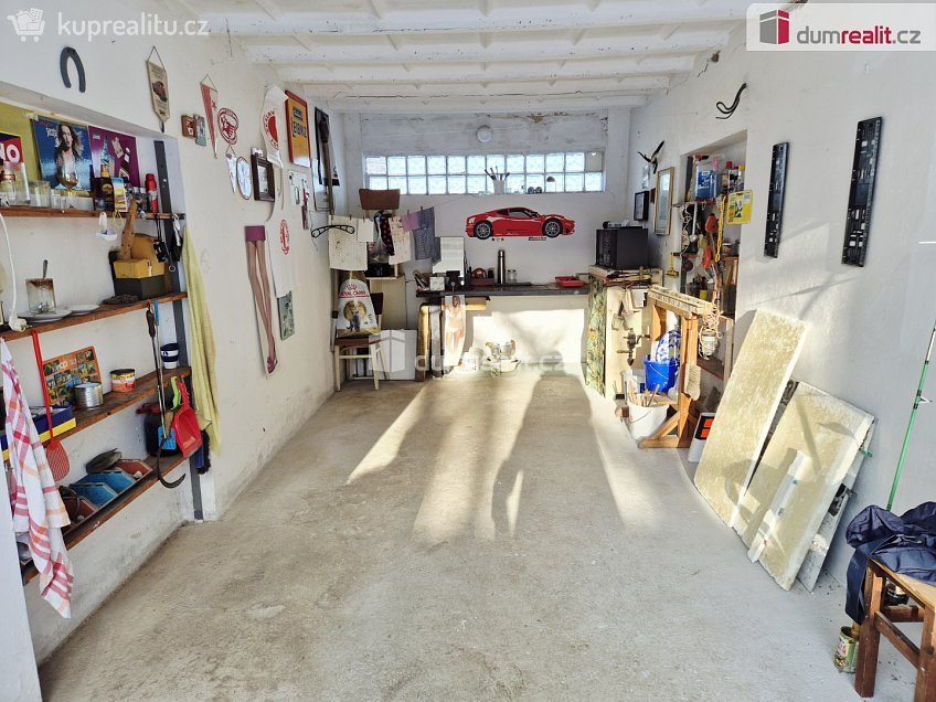 Prodej  garáže 18 m^2 Kaplice, Kaplice 