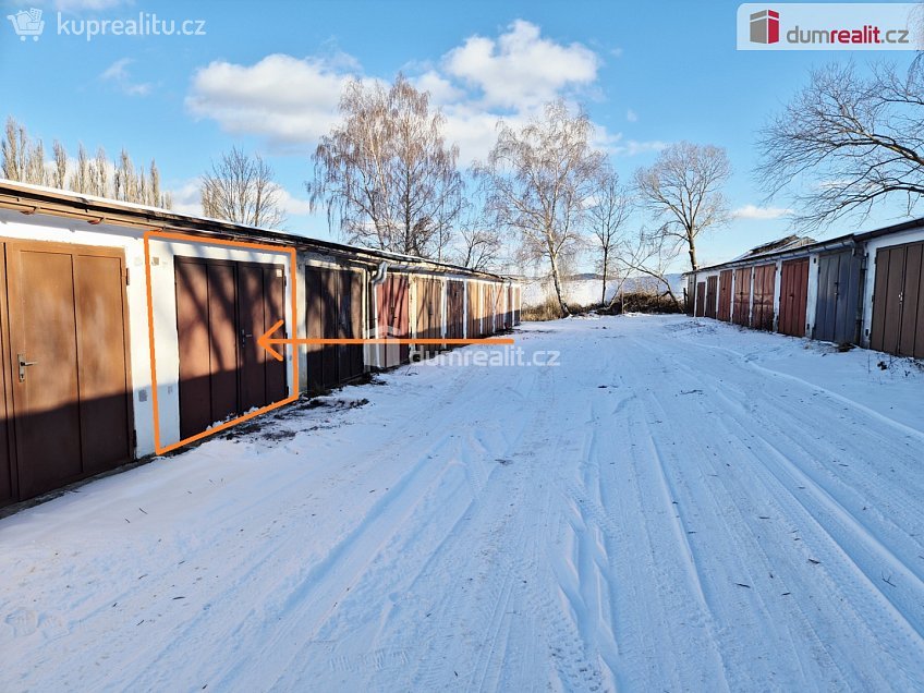 Prodej  garáže 18 m^2 Kaplice, Kaplice 