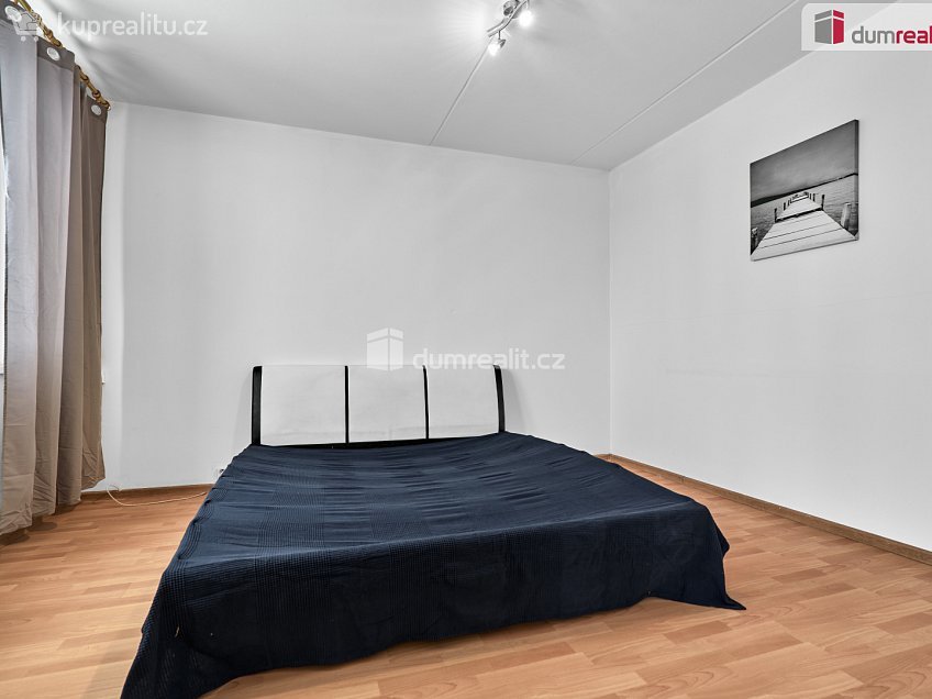 Prodej bytu 2+1 63 m^2 Závodu míru, Karlovy Vary 