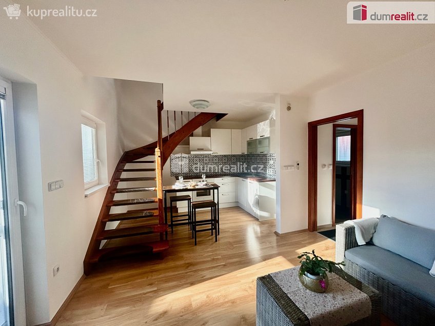 Prodej  rodinného domu 51 m^2 Za Kapličkou, Vrbová Lhota 