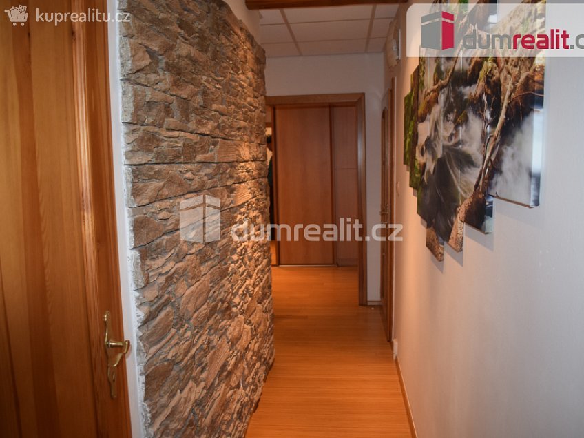 Pronájem bytu 4+1 78 m^2 Krušnohorská, Teplice 