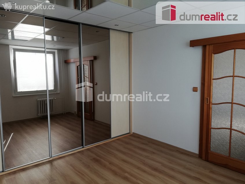 Pronájem bytu 4+1 78 m^2 Krušnohorská, Teplice 