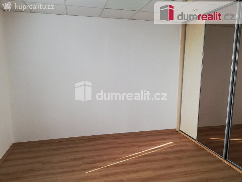 Pronájem bytu 4+1 78 m^2 Krušnohorská, Teplice 