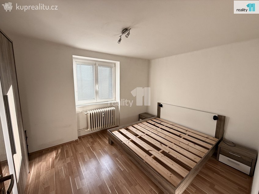 Prodej bytu 3+1 74 m^2 Schwarzova, Plzeň 