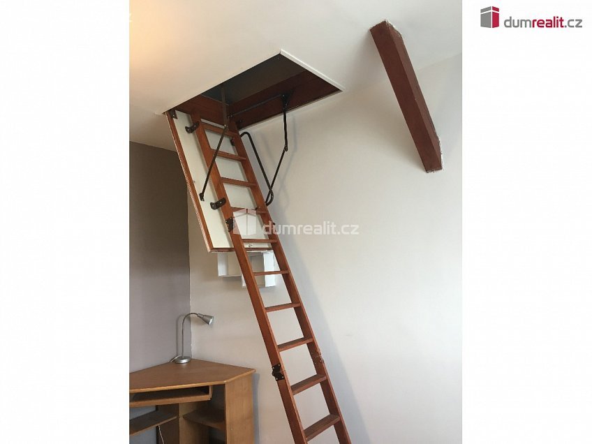 Prodej bytu 2+kk 43 m^2 Srbínská, Praha 10 