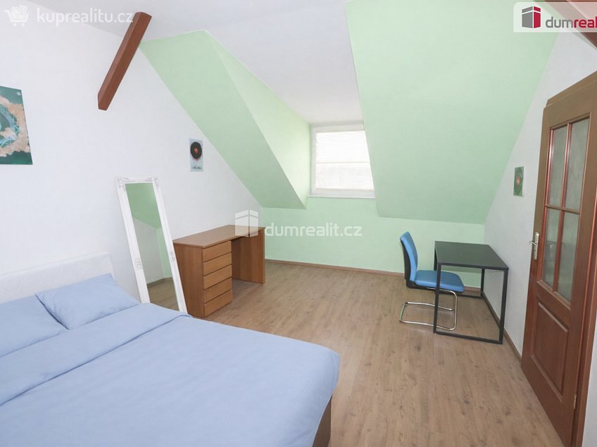 Prodej bytu 2+kk 43 m^2 Srbínská, Praha 10 