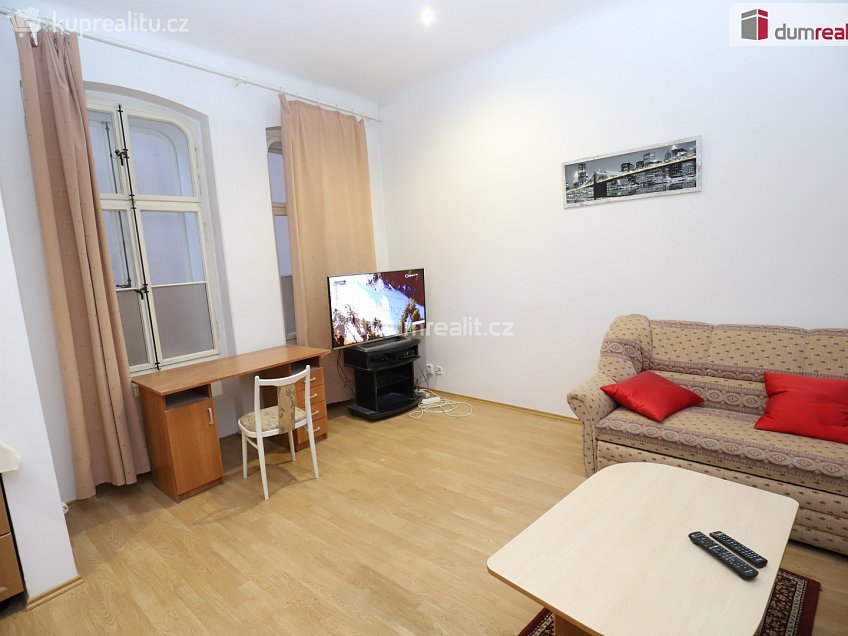 Pronájem bytu 2+kk 60 m^2 Stará Louka, Karlovy Vary 