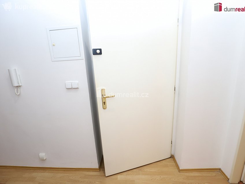 Pronájem bytu 2+kk 60 m^2 Stará Louka, Karlovy Vary 