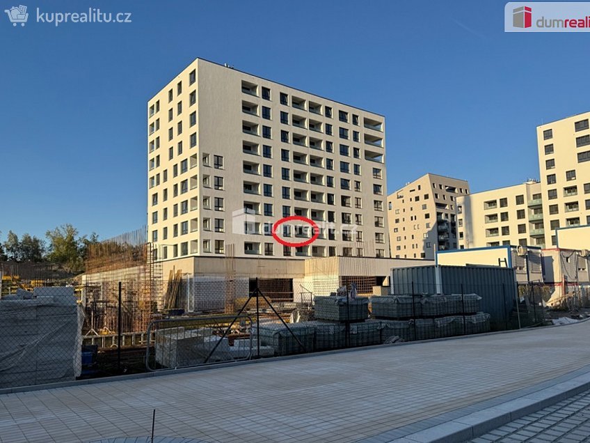 Prodej bytu 2+kk 42 m^2 Pod Harfou, Praha 9 