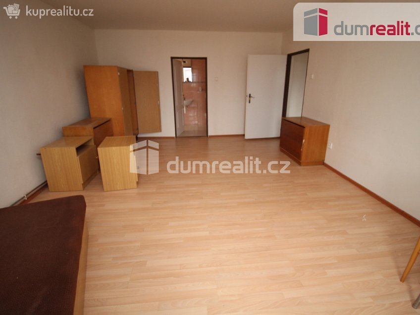 Pronájem bytu 2+kk 65 m^2 Pod Panoramou, Mariánské Lázně 