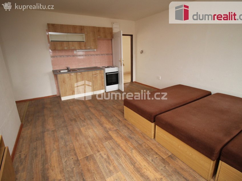 Pronájem bytu 2+kk 65 m^2 Pod Panoramou, Mariánské Lázně 