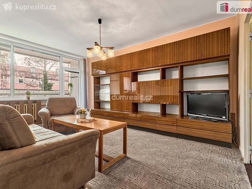 Prodej bytu 3+1 65 m^2 Ženíškova, Ústí nad Labem 