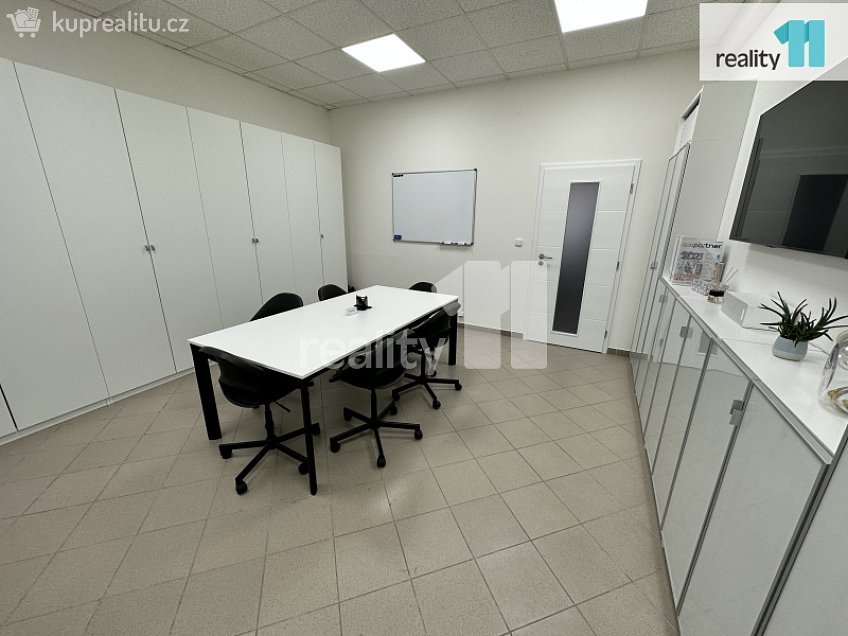 Prodej  ubytovacího zařízení 844 m^2 Sokolská, Česká Lípa 