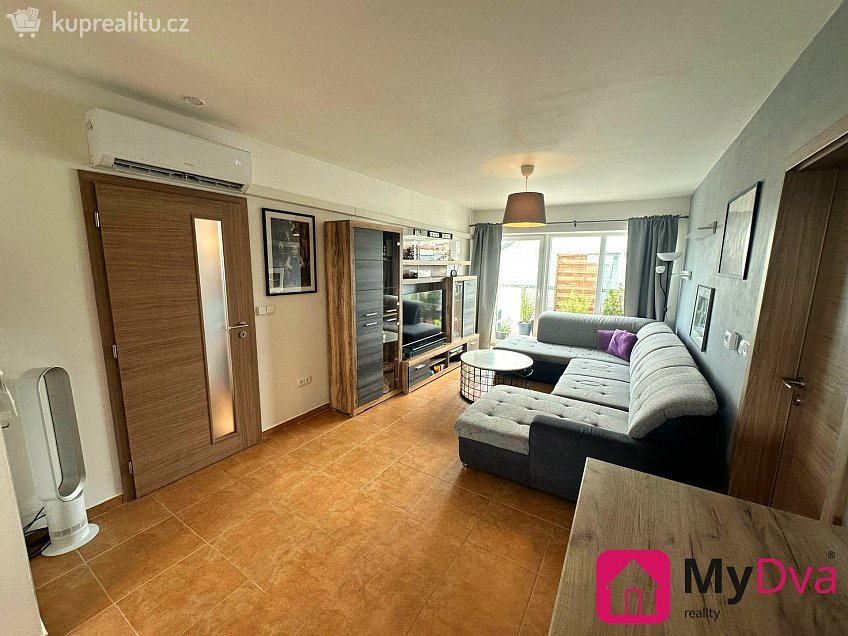 Prodej bytu 3+kk 77 m^2 Staré vinice, Znojmo 