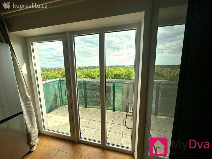 Prodej bytu 3+kk 77 m^2 Staré vinice, Znojmo 