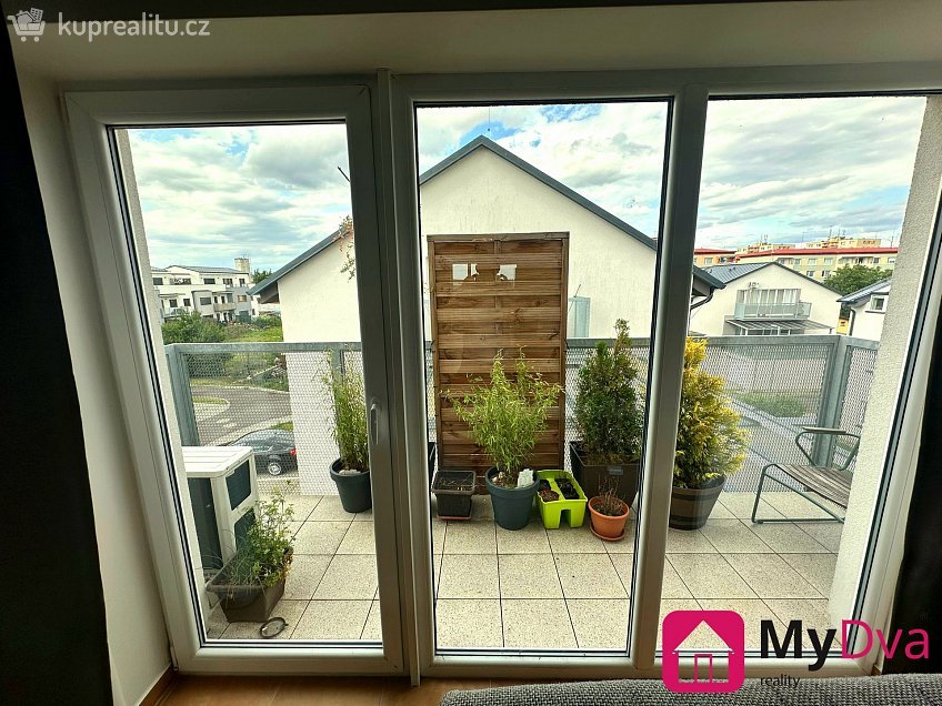 Prodej bytu 3+kk 77 m^2 Staré vinice, Znojmo 