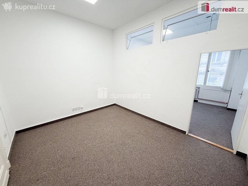 Pronájem  kanceláře 23 m^2 Vodičkova, Praha 2 