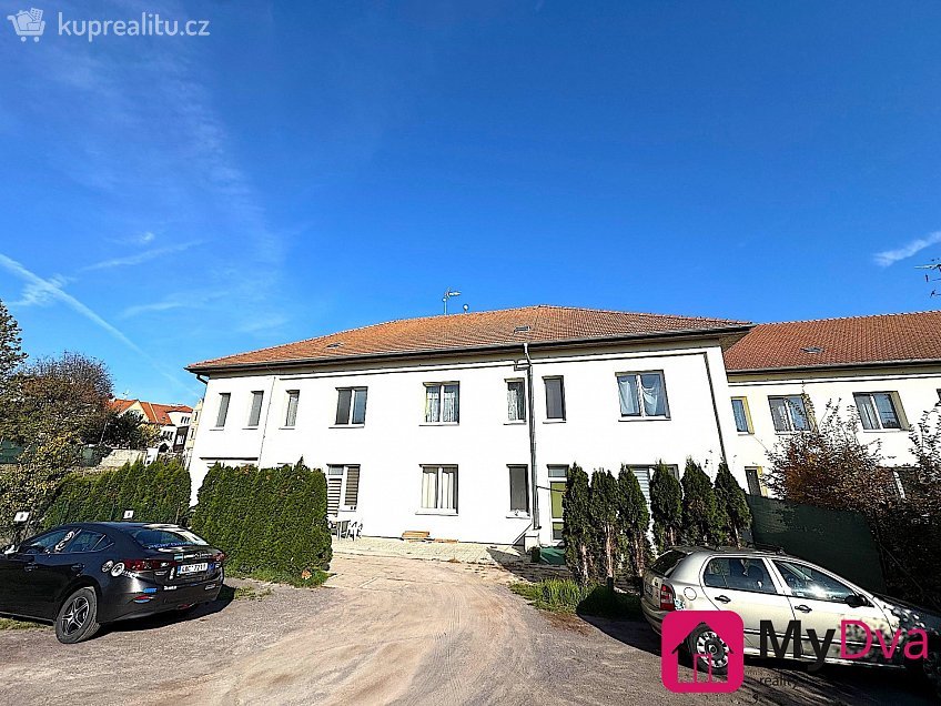 Pronájem bytu 1+kk 28 m^2 Cihlářská, Znojmo 